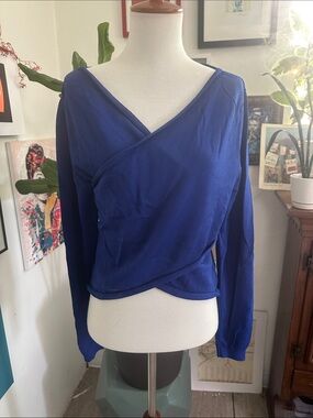 Gabrielle Union Women's Royal Blue Wrap-Front Long Sleeve Tunic Medium